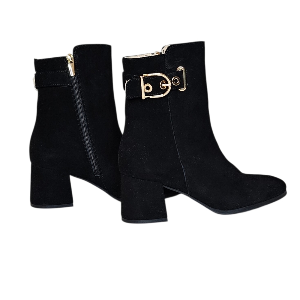 Ron White Jozie Black Waterproof Block Heel Booties w Gold Buckle and Zipper 7.5